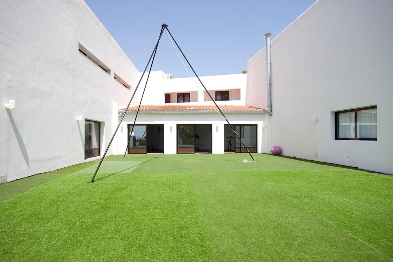 Apartamentos Club Cala Azul Sant Carles de Peralta Exterior photo