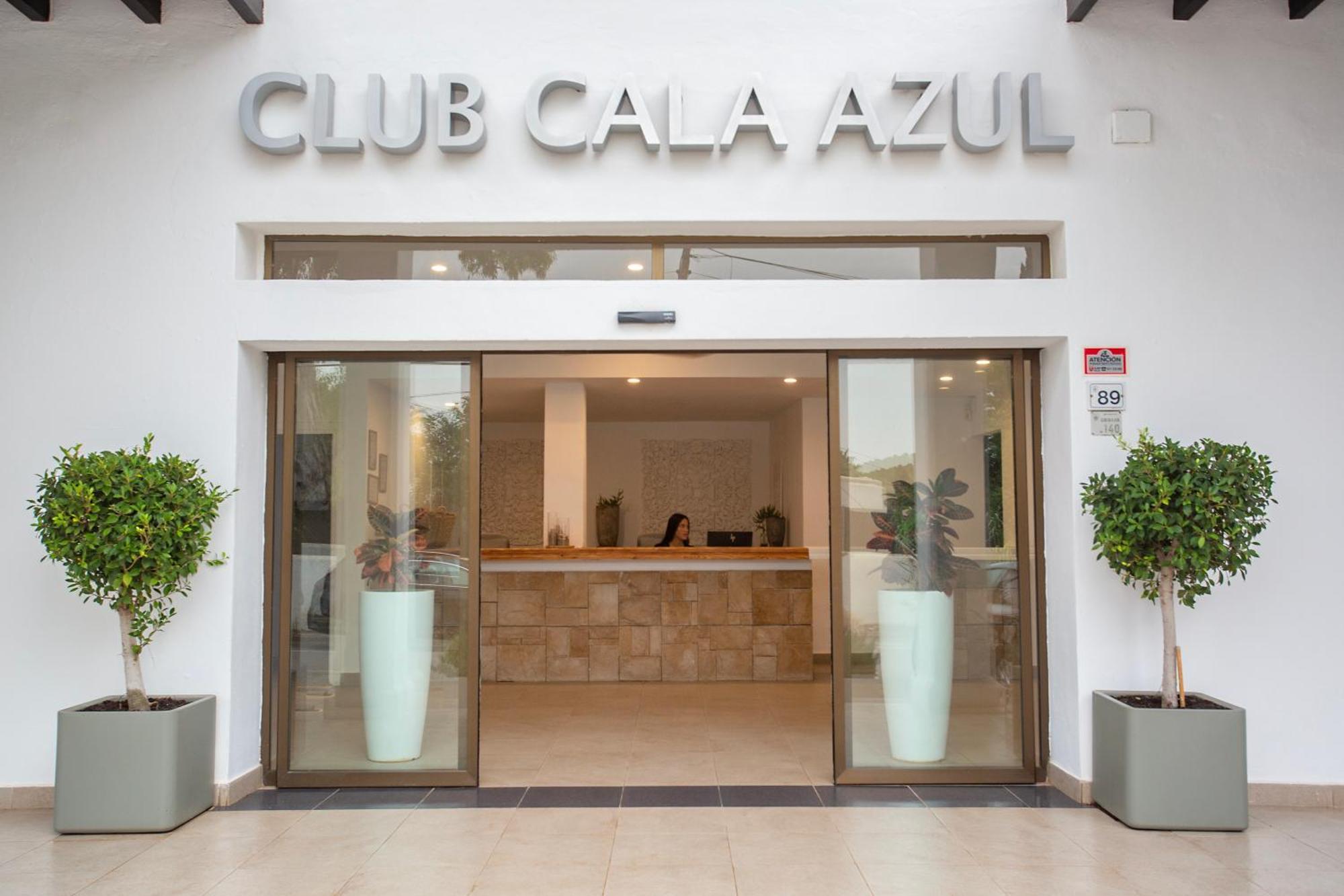 Apartamentos Club Cala Azul Sant Carles de Peralta Exterior photo